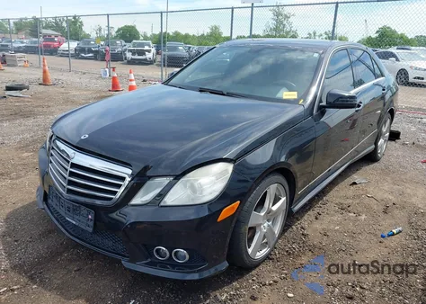 2010 Mercedes-Benz E 350 4Matic из США, поврежденный, VIN WDDHF8HBXAA053019